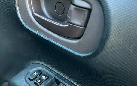 Toyota Spade, 2013 год, 1 075 000 рублей, 12 фотография