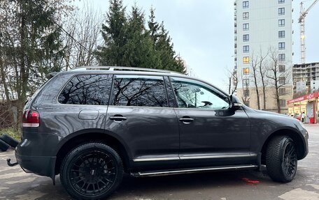 Volkswagen Touareg III, 2009 год, 1 050 000 рублей, 6 фотография