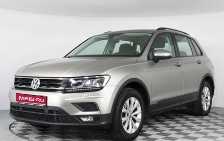 Volkswagen Tiguan II, 2020 год, 2 650 000 рублей, 1 фотография