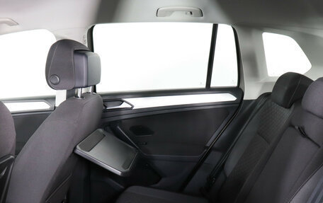 Volkswagen Tiguan II, 2020 год, 2 650 000 рублей, 12 фотография