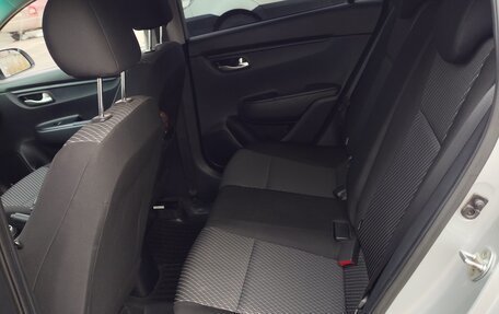 KIA Rio IV, 2020 год, 1 700 000 рублей, 5 фотография