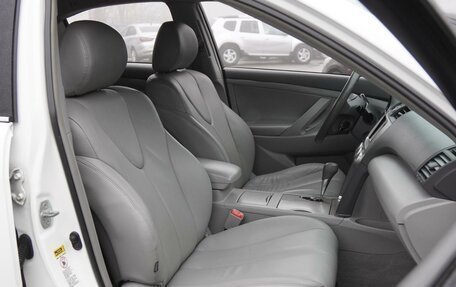 Toyota Camry, 2009 год, 1 120 000 рублей, 8 фотография