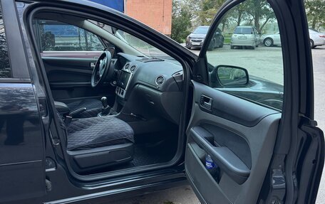 Ford Focus II рестайлинг, 2006 год, 700 000 рублей, 6 фотография