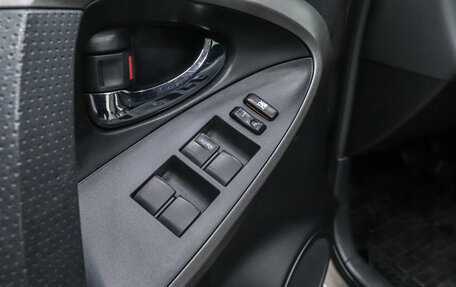 Toyota RAV4, 2011 год, 1 650 000 рублей, 8 фотография