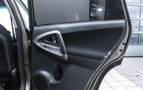 Toyota RAV4, 2011 год, 1 650 000 рублей, 21 фотография