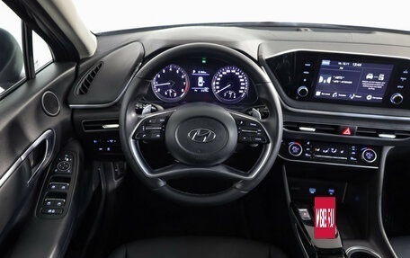 Hyundai Sonata VIII, 2022 год, 2 799 000 рублей, 10 фотография