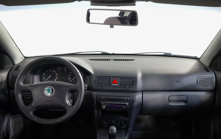 Skoda Octavia IV, 2008 год, 549 000 рублей, 8 фотография