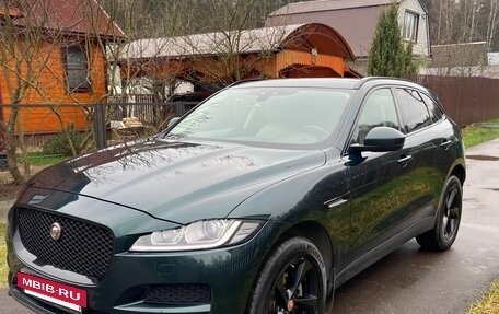 Jaguar F-Pace, 2016 год, 2 840 000 рублей, 2 фотография