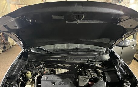 Mitsubishi Outlander III рестайлинг 3, 2011 год, 960 000 рублей, 18 фотография