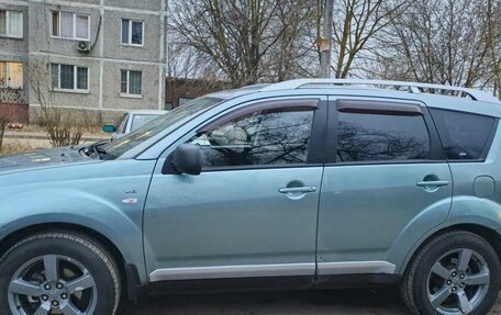 Mitsubishi Outlander III рестайлинг 3, 2008 год, 1 100 000 рублей, 7 фотография