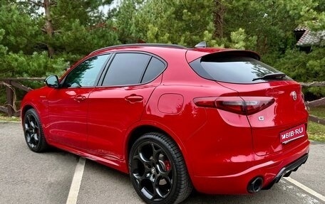 Alfa Romeo Stelvio, 2021 год, 3 690 000 рублей, 1 фотография