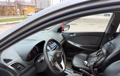 Hyundai Solaris II рестайлинг, 2011 год, 595 000 рублей, 10 фотография