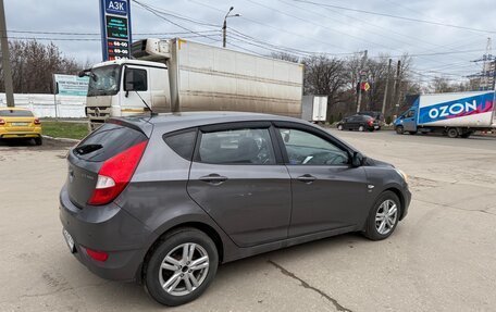 Hyundai Solaris II рестайлинг, 2011 год, 595 000 рублей, 8 фотография