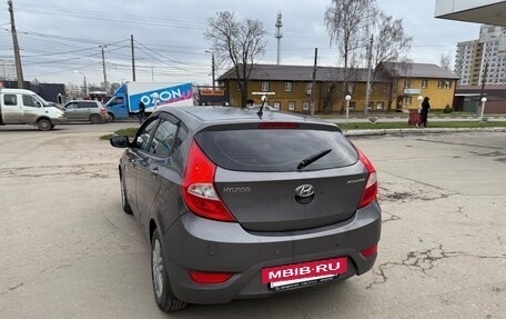 Hyundai Solaris II рестайлинг, 2011 год, 595 000 рублей, 6 фотография