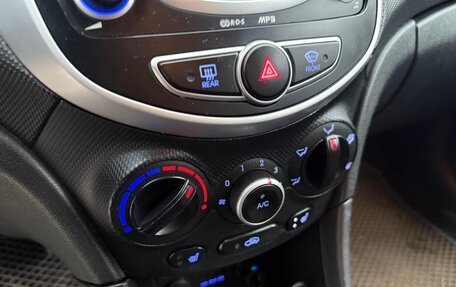 Hyundai Solaris II рестайлинг, 2011 год, 595 000 рублей, 11 фотография