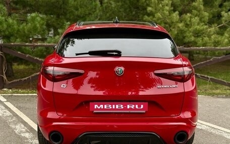 Alfa Romeo Stelvio, 2021 год, 3 690 000 рублей, 17 фотография