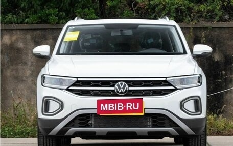 Volkswagen T-Roc I, 2025 год, 2 850 000 рублей, 3 фотография