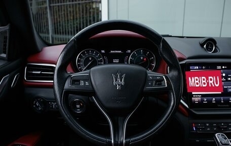 Maserati Ghibli, 2020 год, 6 249 000 рублей, 20 фотография