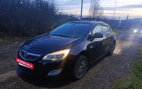 Opel Astra J, 2010 год, 515 000 рублей, 11 фотография
