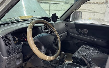 Mitsubishi Pajero Sport II рестайлинг, 1999 год, 500 000 рублей, 11 фотография