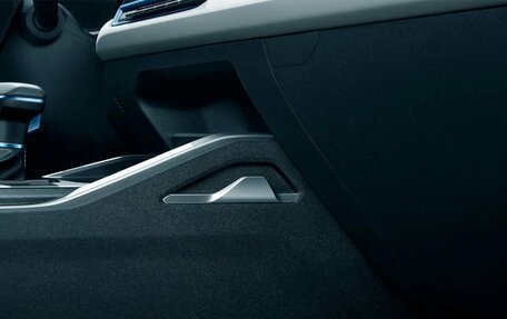 Geely Emgrand, 2024 год, 2 183 990 рублей, 7 фотография