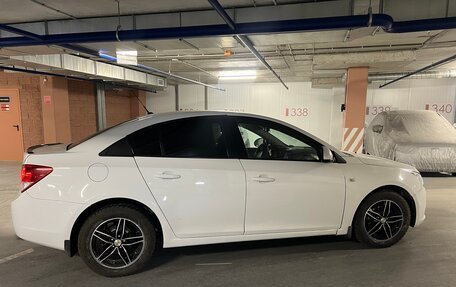 Chevrolet Cruze II, 2011 год, 570 000 рублей, 7 фотография