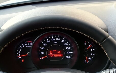 KIA Soul II рестайлинг, 2014 год, 1 244 000 рублей, 10 фотография