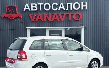 Opel Zafira B, 2012 год, 820 000 рублей, 8 фотография