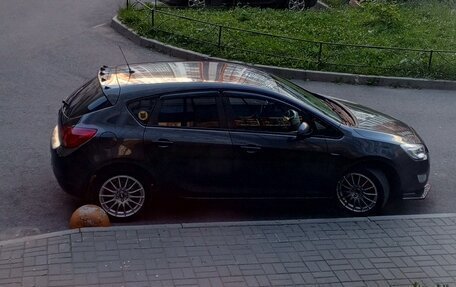 Opel Astra J, 2011 год, 400 000 рублей, 3 фотография