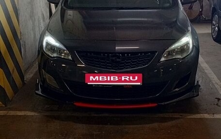 Opel Astra J, 2011 год, 400 000 рублей, 2 фотография