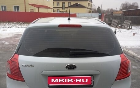 KIA cee'd I рестайлинг, 2011 год, 550 000 рублей, 2 фотография