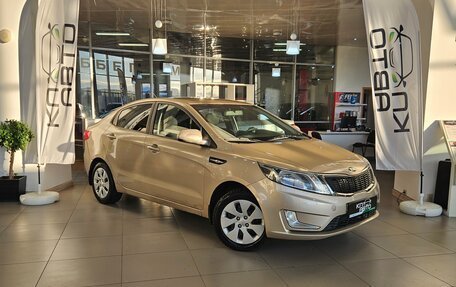 KIA Rio III рестайлинг, 2013 год, 815 000 рублей, 8 фотография