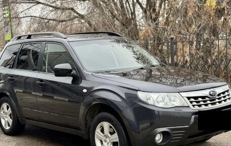 Subaru Forester, 2012 год, 1 299 000 рублей, 2 фотография