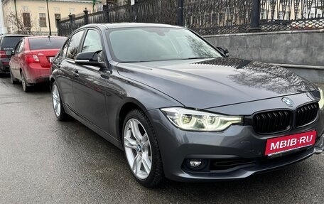 BMW 3 серия, 2018 год, 2 100 000 рублей, 1 фотография