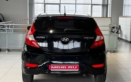 Hyundai Solaris II рестайлинг, 2012 год, 850 000 рублей, 5 фотография