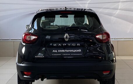 Renault Kaptur I рестайлинг, 2019 год, 1 400 000 рублей, 5 фотография