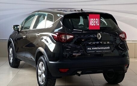 Renault Kaptur I рестайлинг, 2019 год, 1 400 000 рублей, 6 фотография