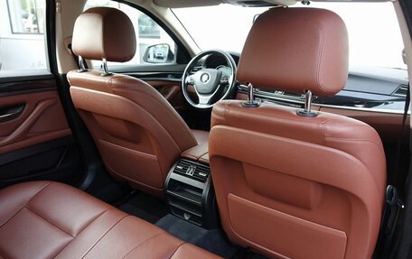 BMW 5 серия, 2015 год, 1 890 000 рублей, 26 фотография