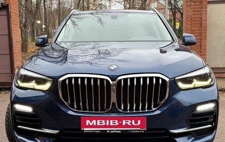 BMW X5, 2020 год, 6 300 000 рублей, 2 фотография
