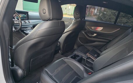 Mercedes-Benz AMG GT I рестайлинг, 2019 год, 6 250 000 рублей, 13 фотография