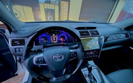 Toyota Camry, 2016 год, 1 700 000 рублей, 7 фотография