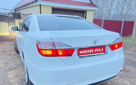 Toyota Camry, 2016 год, 1 700 000 рублей, 6 фотография