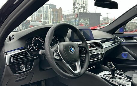 BMW 5 серия, 2019 год, 2 699 000 рублей, 13 фотография