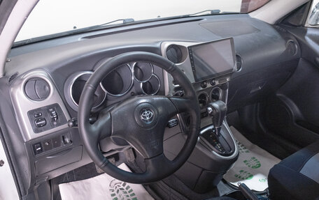 Toyota Matrix, 2002 год, 799 000 рублей, 8 фотография