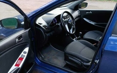 Hyundai Solaris II рестайлинг, 2012 год, 875 000 рублей, 9 фотография