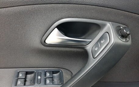 Volkswagen Polo VI (EU Market), 2010 год, 580 000 рублей, 15 фотография