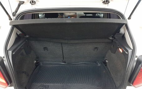 Volkswagen Polo VI (EU Market), 2010 год, 580 000 рублей, 14 фотография