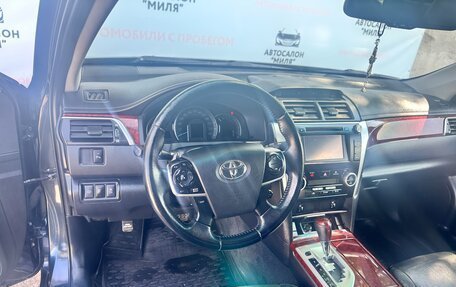 Toyota Camry, 2013 год, 1 640 000 рублей, 10 фотография