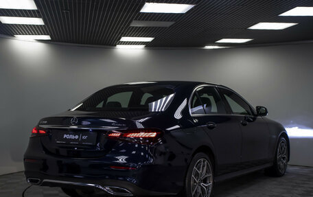 Mercedes-Benz E-Класс, 2021 год, 4 300 000 рублей, 13 фотография