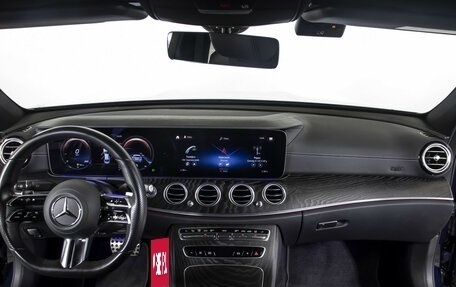 Mercedes-Benz E-Класс, 2021 год, 4 300 000 рублей, 10 фотография